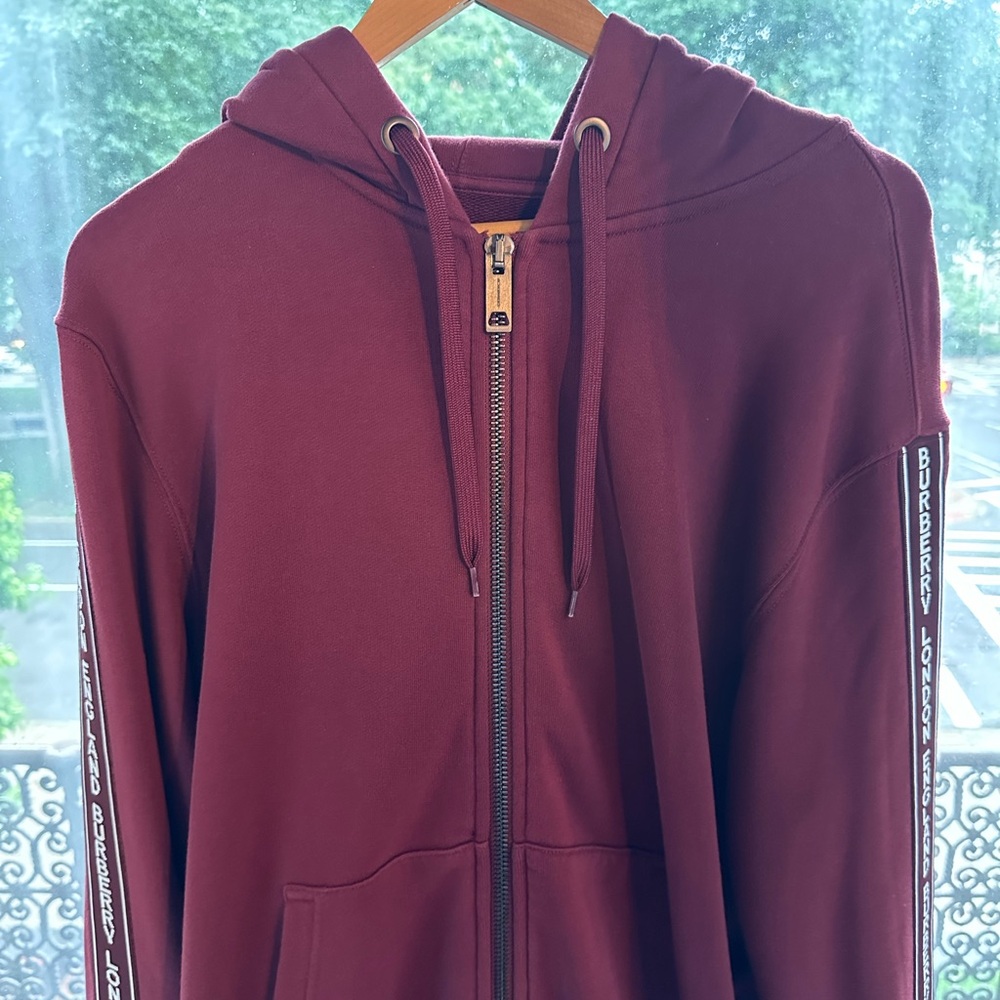 Burberry cotton zip-up hoodie size M